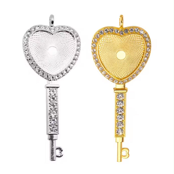 Collar forma de llave de corazón para sublimar (Dorado)
